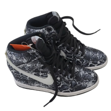 NIKE 키높이 운동화 (240)