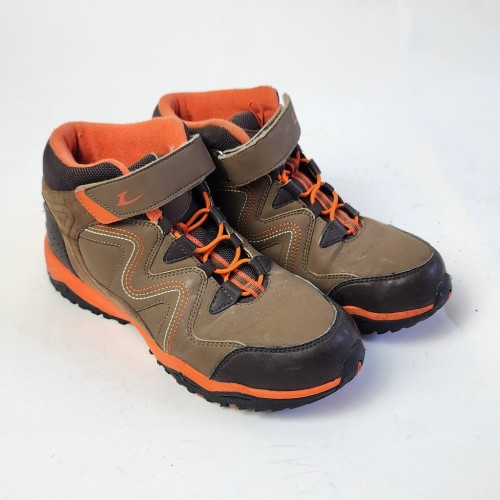 LECAF 트레킹화 240MM