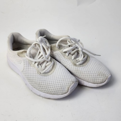 NIKE 여성 러닝화 240MM